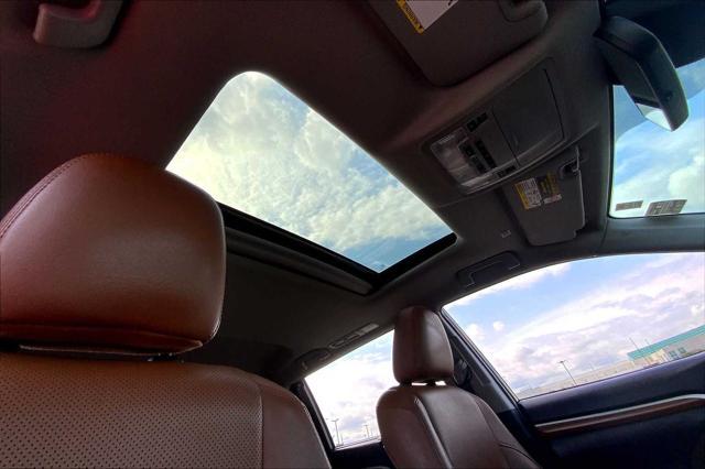 used 2019 Toyota Highlander car, priced at $26,854