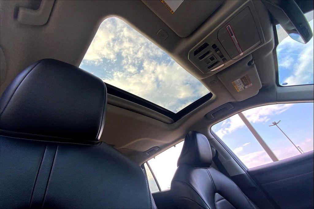 used 2023 Toyota Highlander car, priced at $36,914