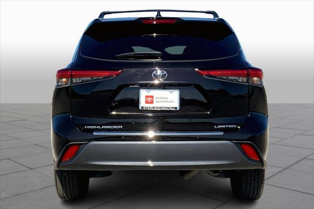 used 2022 Toyota Highlander car, priced at $41,416