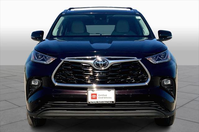 used 2022 Toyota Highlander car, priced at $41,416