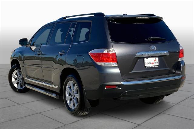 used 2012 Toyota Highlander car, priced at $15,952