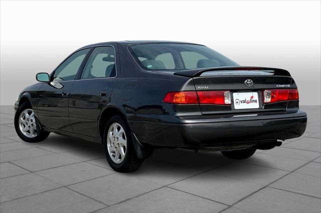 used 2000 Toyota Camry car, priced at $6,495