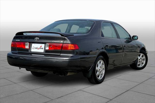 used 2000 Toyota Camry car, priced at $6,495