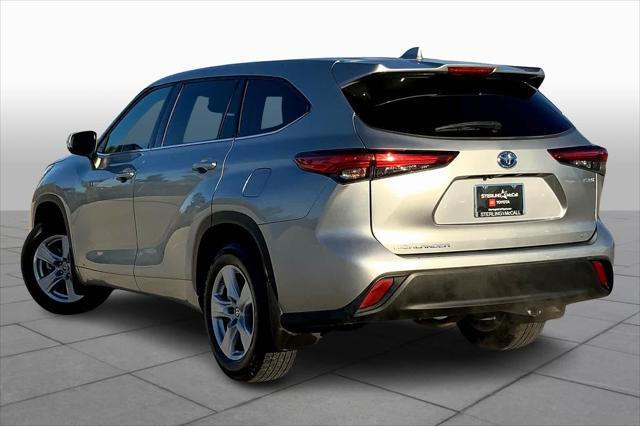 used 2021 Toyota Highlander Hybrid car, priced at $34,900