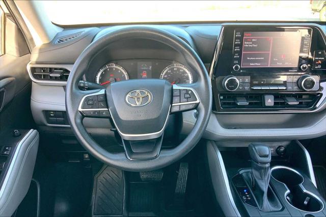 used 2022 Toyota Highlander car, priced at $30,650