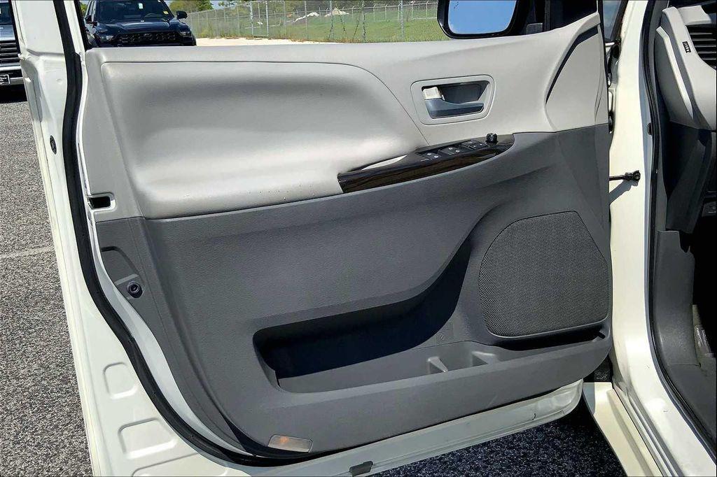 used 2015 Toyota Sienna car, priced at $13,466