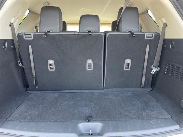 used 2022 Nissan Pathfinder car, priced at $33,999
