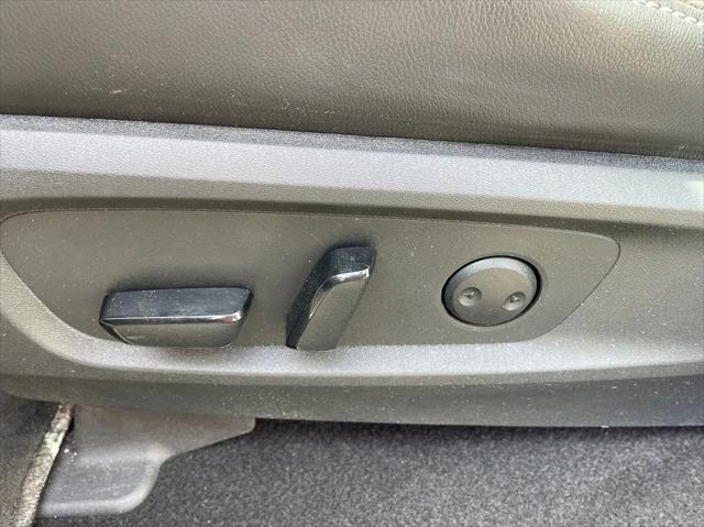 used 2022 Nissan Pathfinder car, priced at $33,999