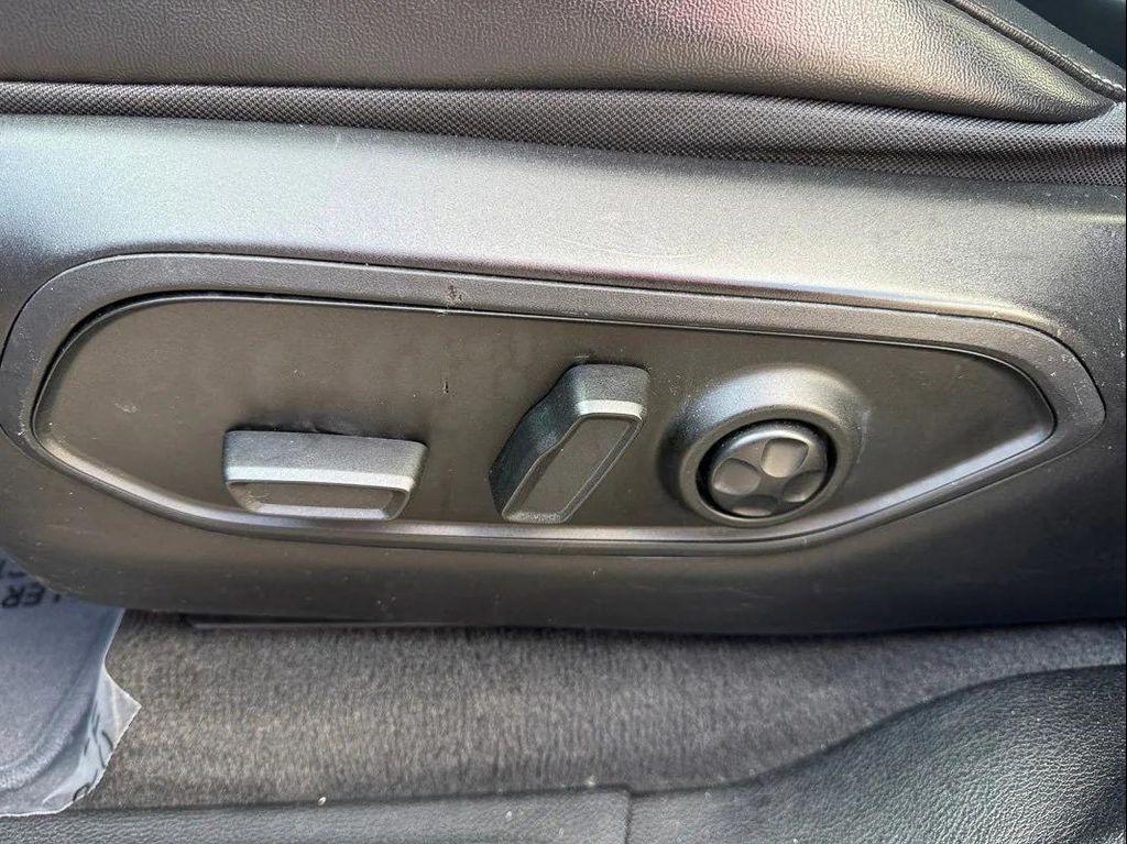 used 2021 Jeep Grand Cherokee L car, priced at $30,198