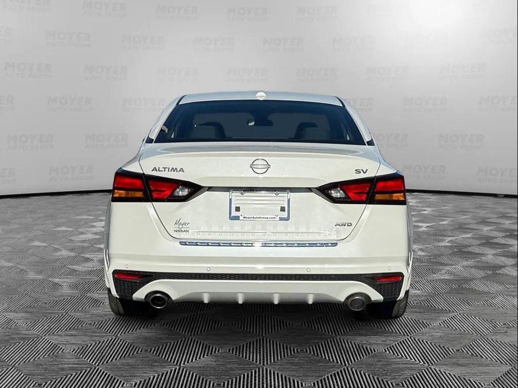 used 2023 Nissan Altima car, priced at $23,984