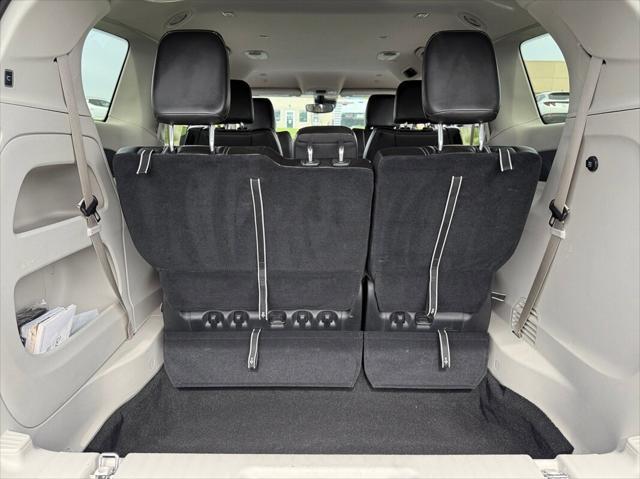 used 2023 Chrysler Pacifica car, priced at $28,998