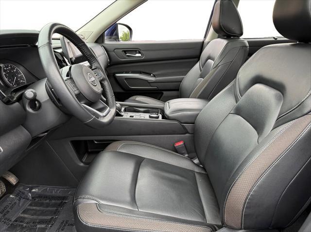 used 2023 Nissan Pathfinder car, priced at $38,999
