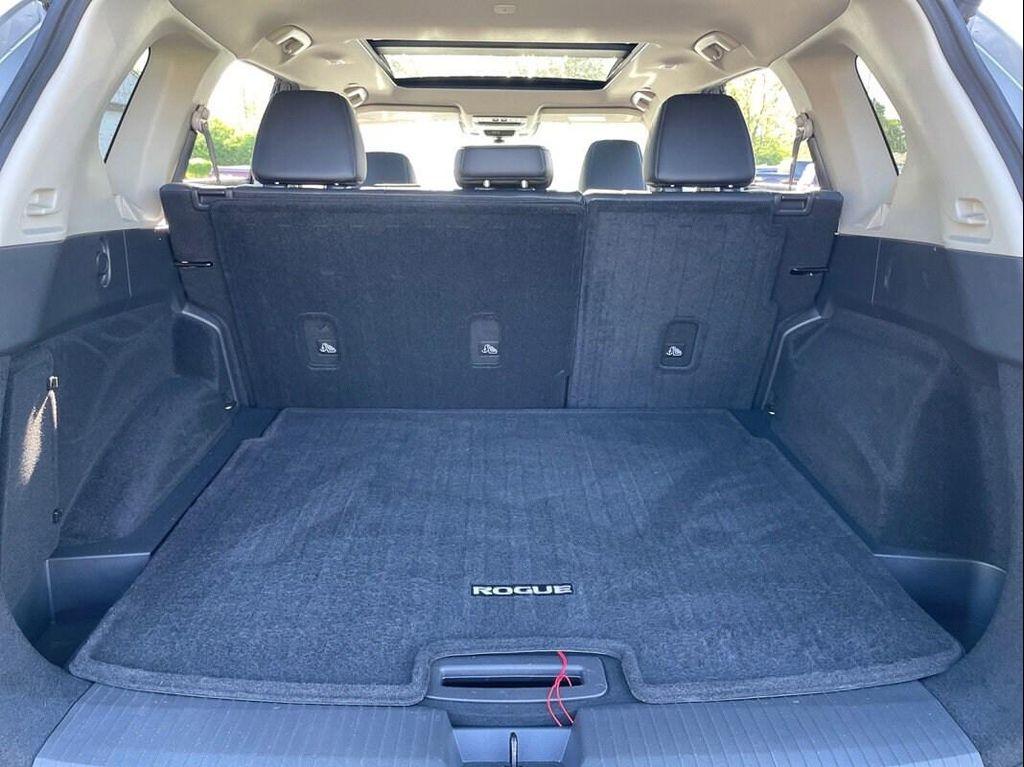 used 2022 Nissan Rogue car, priced at $26,999