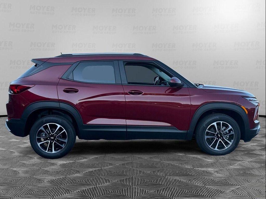 used 2024 Chevrolet TrailBlazer car, priced at $23,998