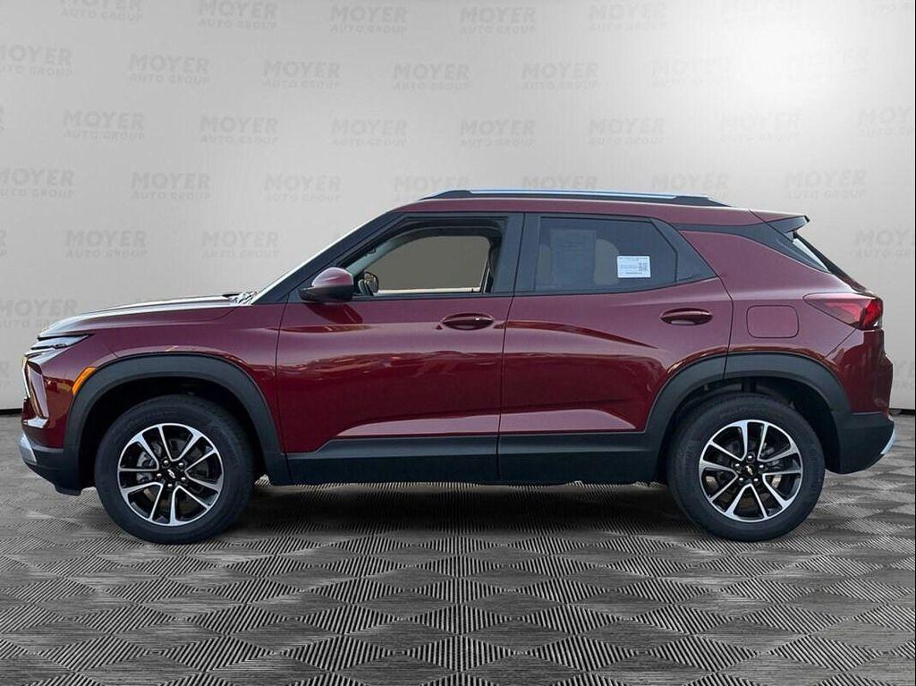 used 2024 Chevrolet TrailBlazer car, priced at $23,998