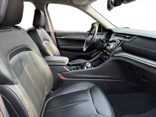 used 2022 Jeep Grand Cherokee car, priced at $35,733