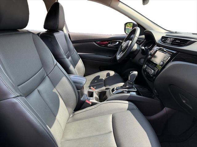 used 2022 Nissan Rogue Sport car, priced at $25,987