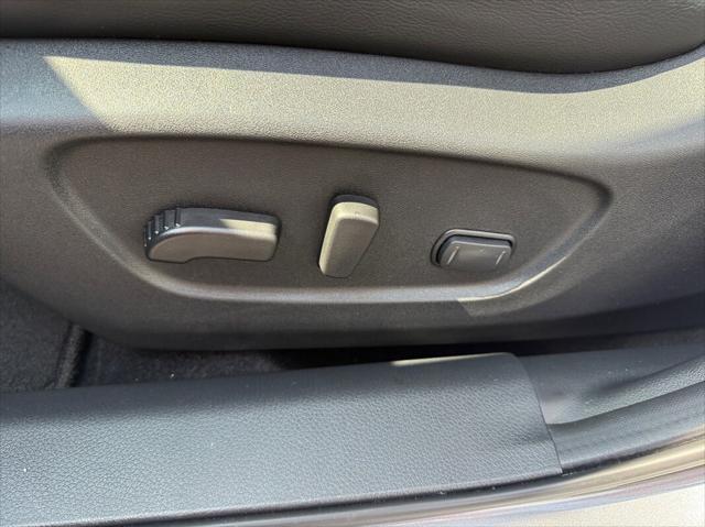 used 2022 Nissan Rogue Sport car, priced at $25,987