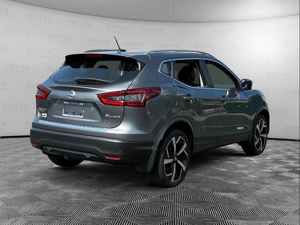 used 2022 Nissan Rogue Sport car, priced at $25,899