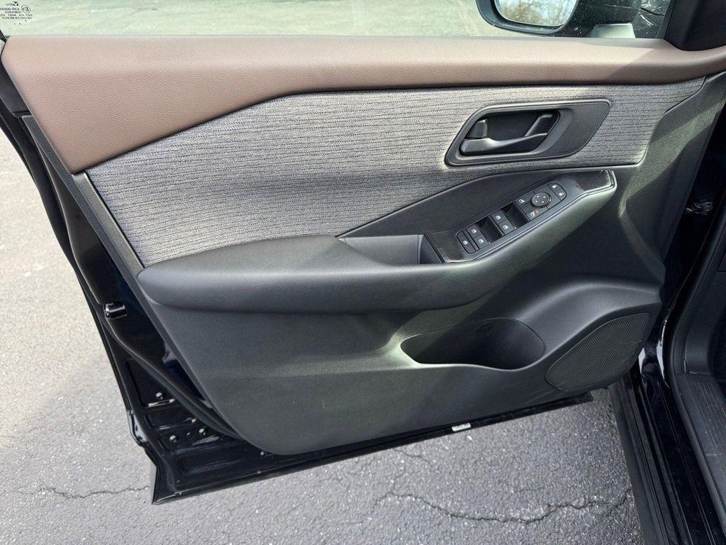 used 2023 Nissan Rogue car, priced at $24,998