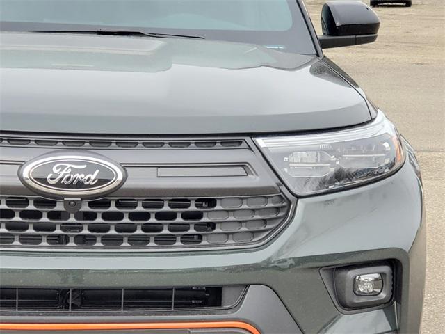 new 2024 Ford Explorer car, priced at $51,933