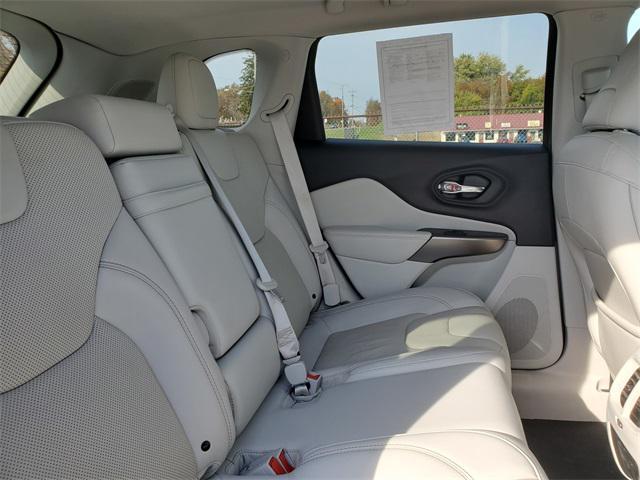 used 2019 Jeep Cherokee car, priced at $19,250