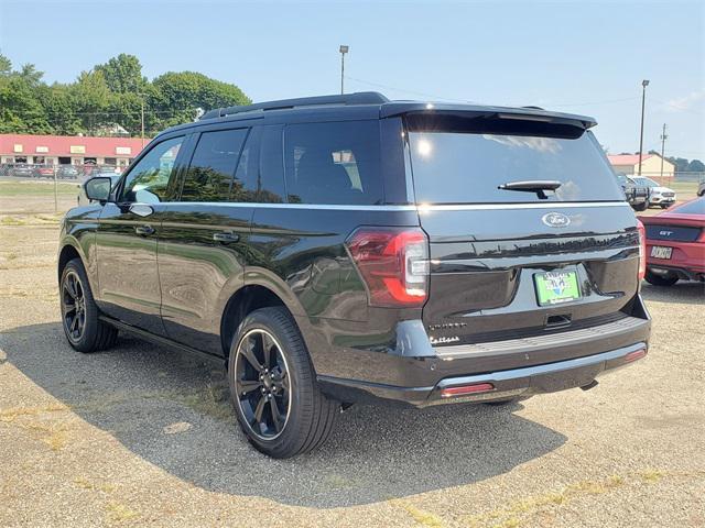 new 2024 Ford Expedition car, priced at $76,904