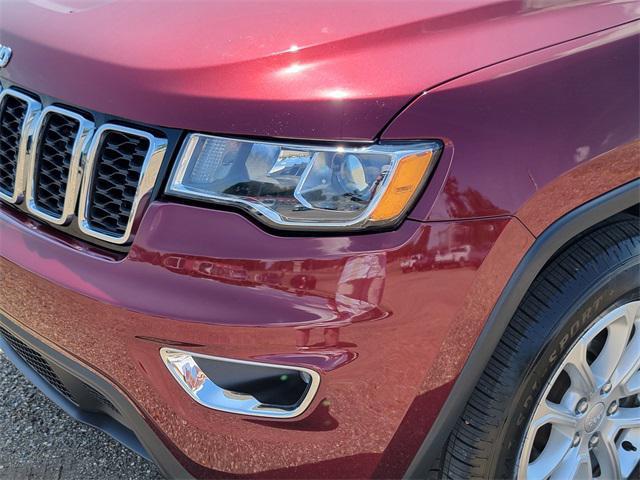 used 2022 Jeep Grand Cherokee car, priced at $28,489