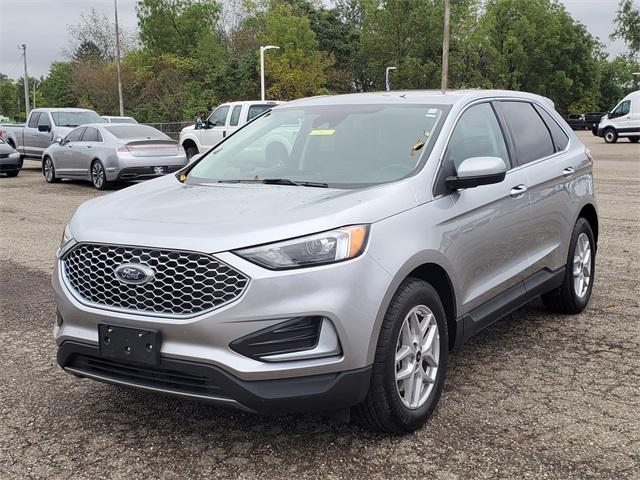 used 2024 Ford Edge car, priced at $29,999