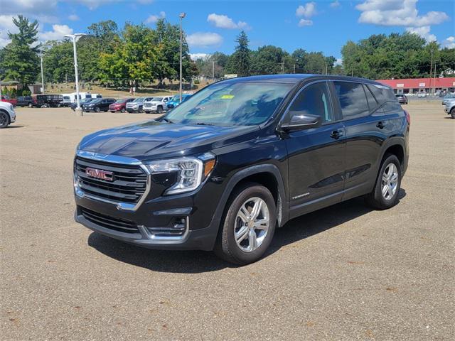 used 2024 GMC Terrain car, priced at $22,996
