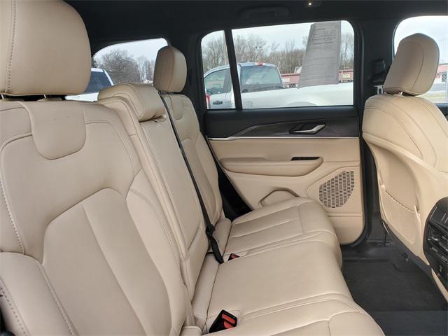 used 2023 Jeep Grand Cherokee car, priced at $29,550