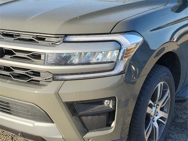 new 2024 Ford Expedition car, priced at $73,990