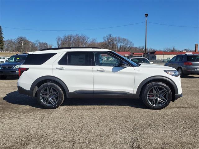 new 2025 Ford Explorer car, priced at $50,067