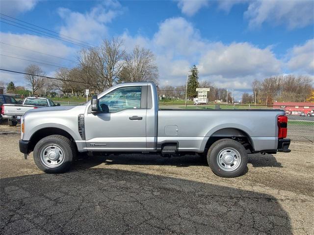 new 2024 Ford F-350 car, priced at $58,634