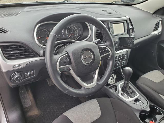 used 2014 Jeep Cherokee car, priced at $8,495