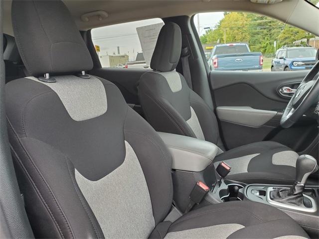 used 2014 Jeep Cherokee car, priced at $8,495