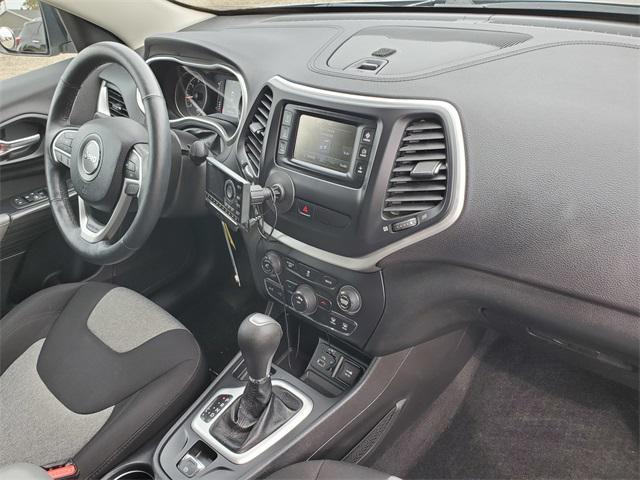 used 2014 Jeep Cherokee car, priced at $8,495