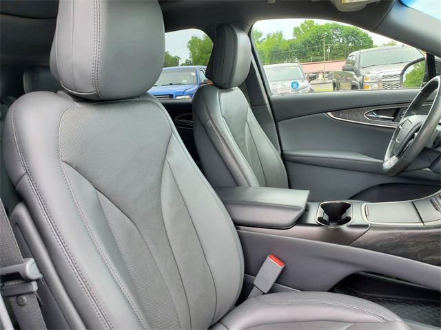used 2020 Lincoln Nautilus car, priced at $28,991