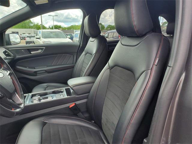 used 2024 Ford Edge car, priced at $34,455