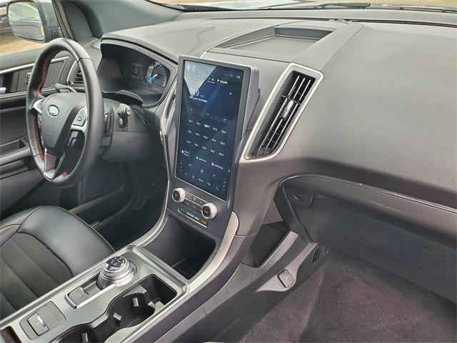 used 2024 Ford Edge car, priced at $34,455