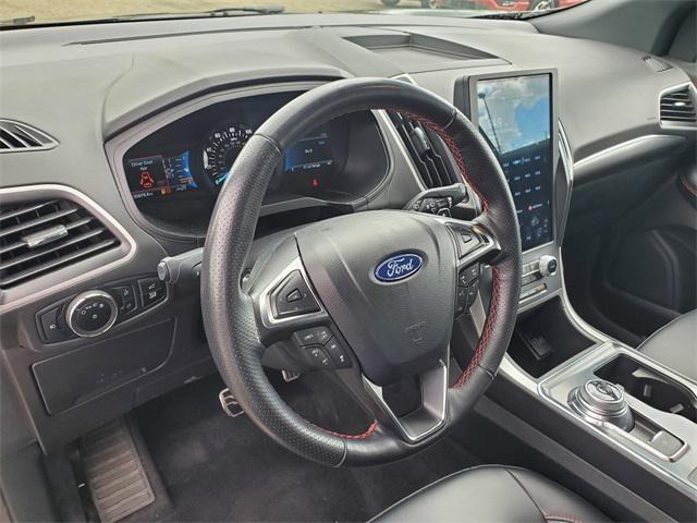 used 2024 Ford Edge car, priced at $34,455