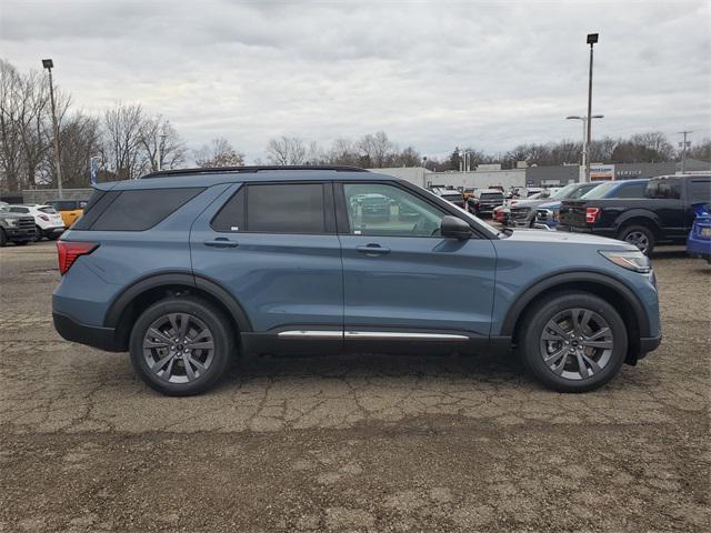 new 2025 Ford Explorer car, priced at $46,335