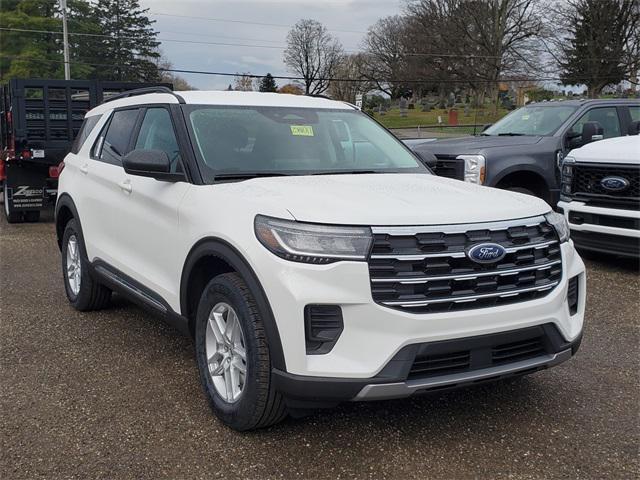 new 2025 Ford Explorer car, priced at $42,384