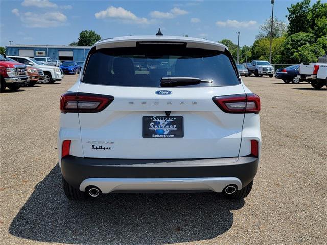 new 2025 Ford Escape car, priced at $29,636