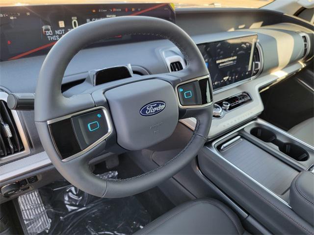 new 2025 Ford Expedition car, priced at $70,221