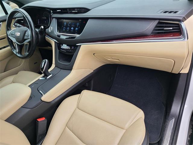 used 2019 Cadillac XT5 car, priced at $24,990