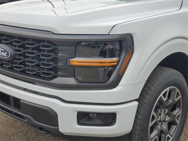 new 2025 Ford F-150 car, priced at $48,804
