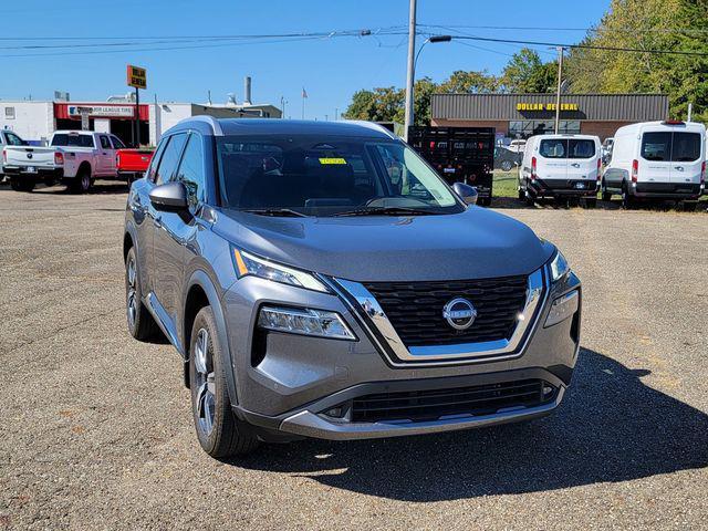 used 2022 Nissan Rogue car, priced at $24,872