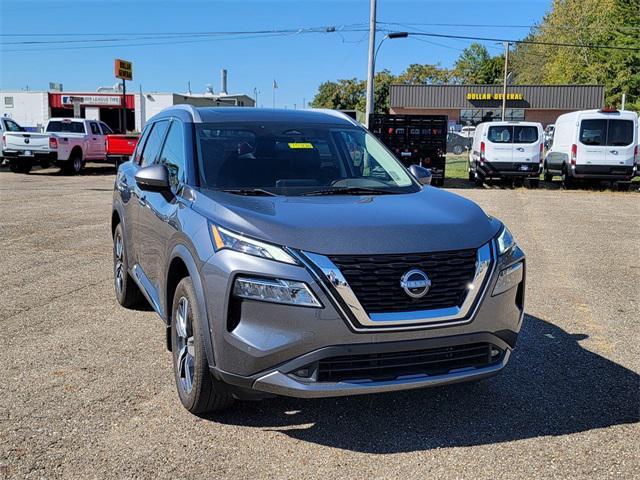 used 2022 Nissan Rogue car, priced at $26,489