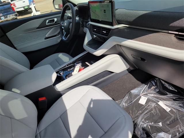 new 2025 Ford Explorer car, priced at $58,907